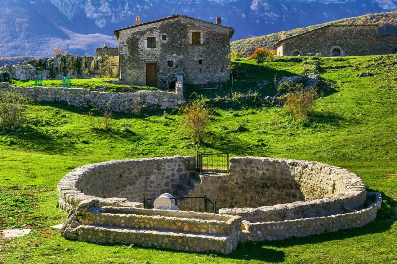 Complesso Turistico Aurora - Appartamenti Poggio Picenze Exterior foto