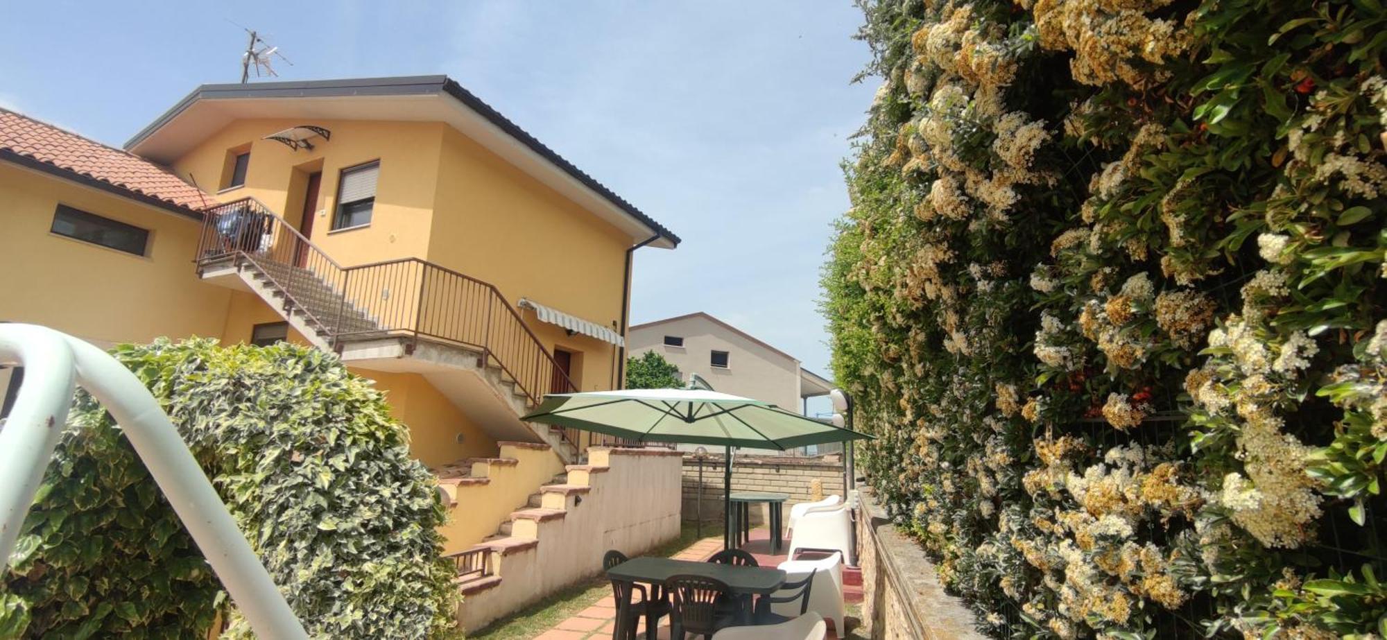 Complesso Turistico Aurora - Appartamenti Poggio Picenze Exterior foto
